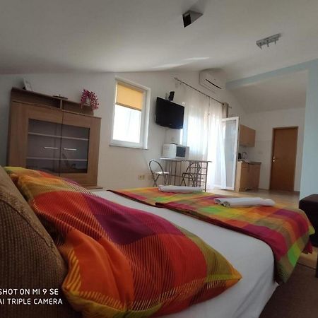 Apartments Vala Vinisce Bilik gambar