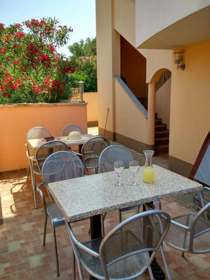 Apartments Vala Vinisce Luaran gambar